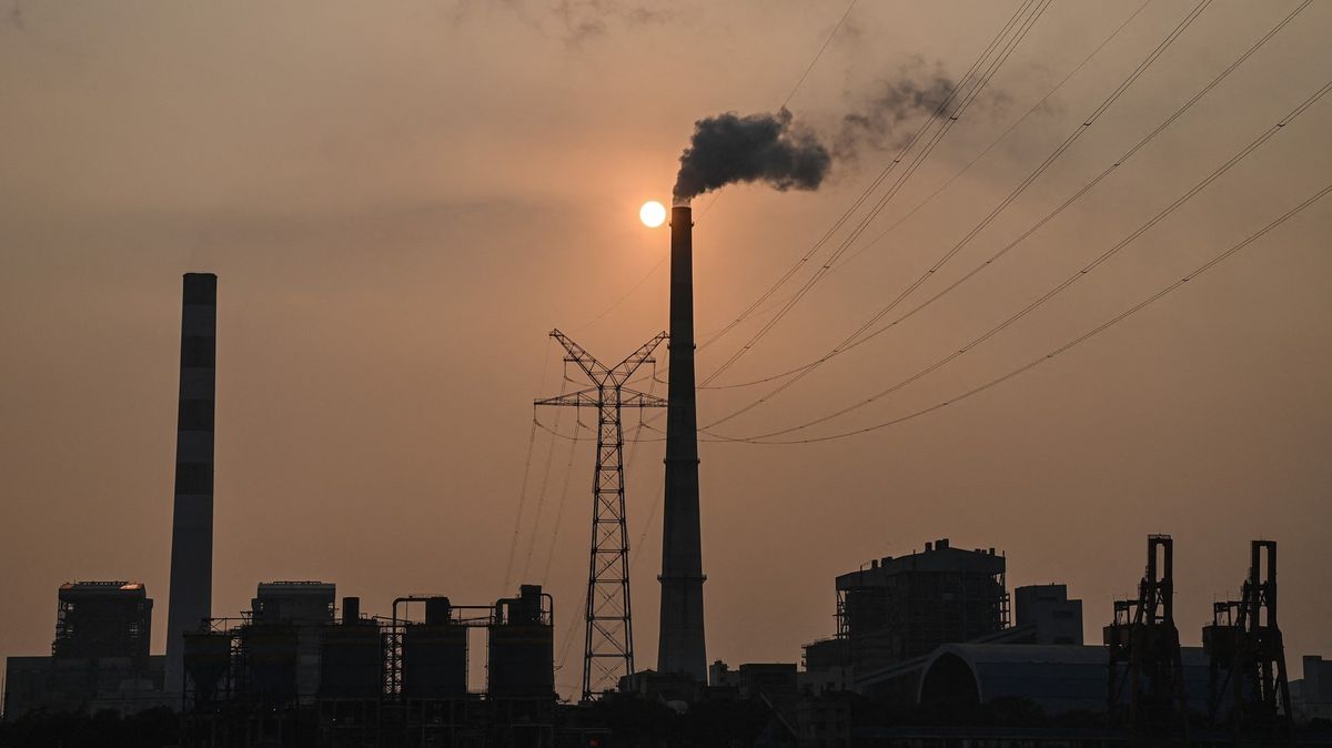 V Číně dochází uhlí, dopady může pocítit i Západ